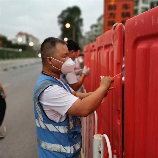 点击图片翻到下一页>> 风雨同舟共抗疫 锦旗无声寄深情——中铁三局广东公司机械段