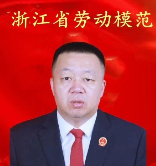 绍兴皮尔波澜纺织品有限公司董事长力尚于