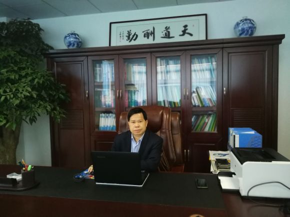佛山卓越化工成套设备有限公司潘宁忠